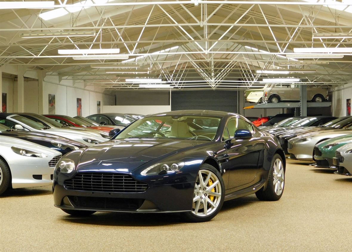 Used Aston martin V8 Vantage for sale