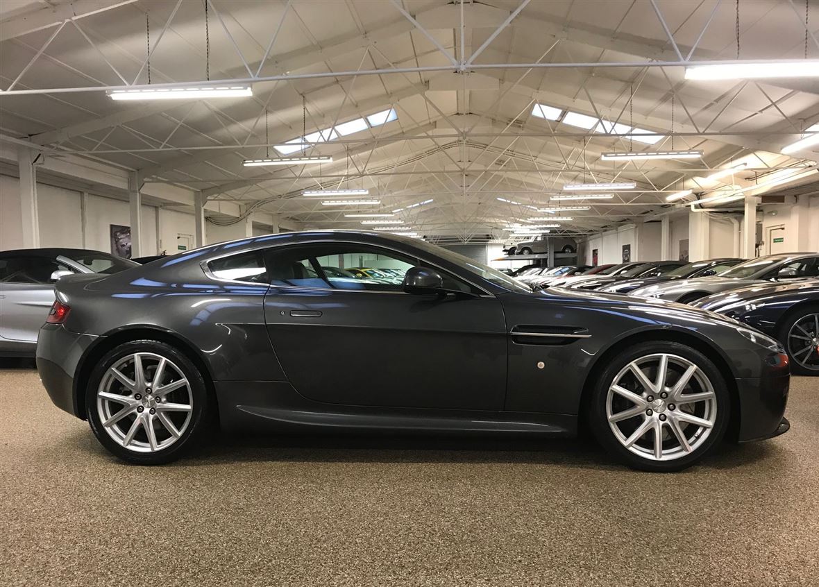 Aston Martin V8 Vantage for sale