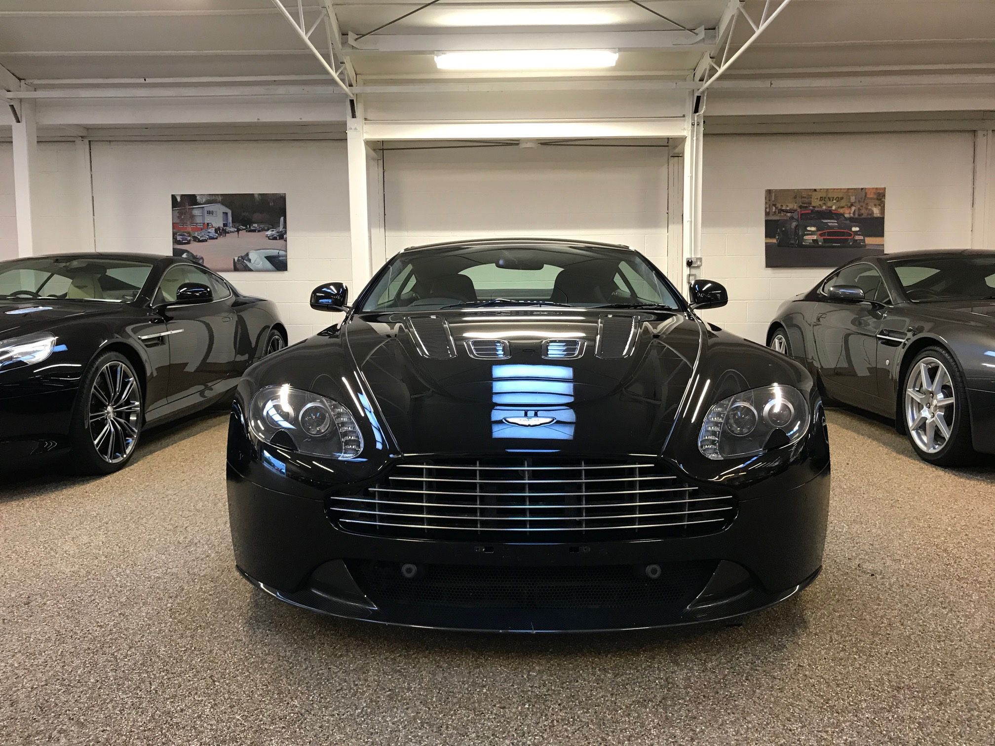 Used Aston Martin V12 Vantage For sale