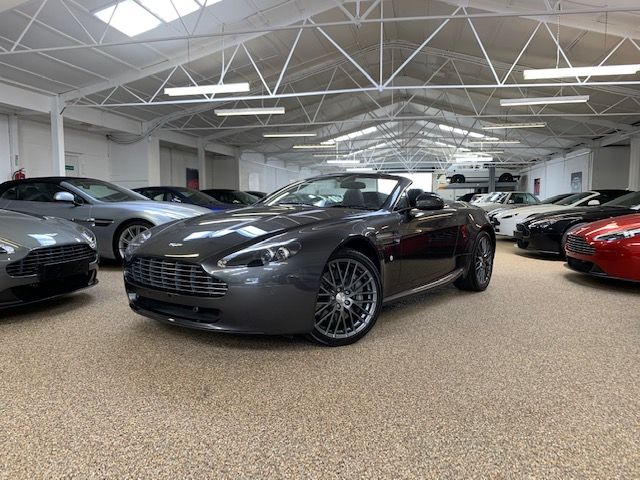 Aston Martin V8 Vantage Roadster for sale