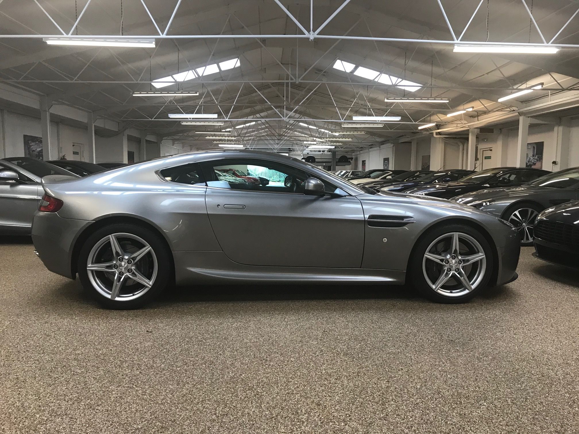 used Aston Martin V8 Vantage for sale