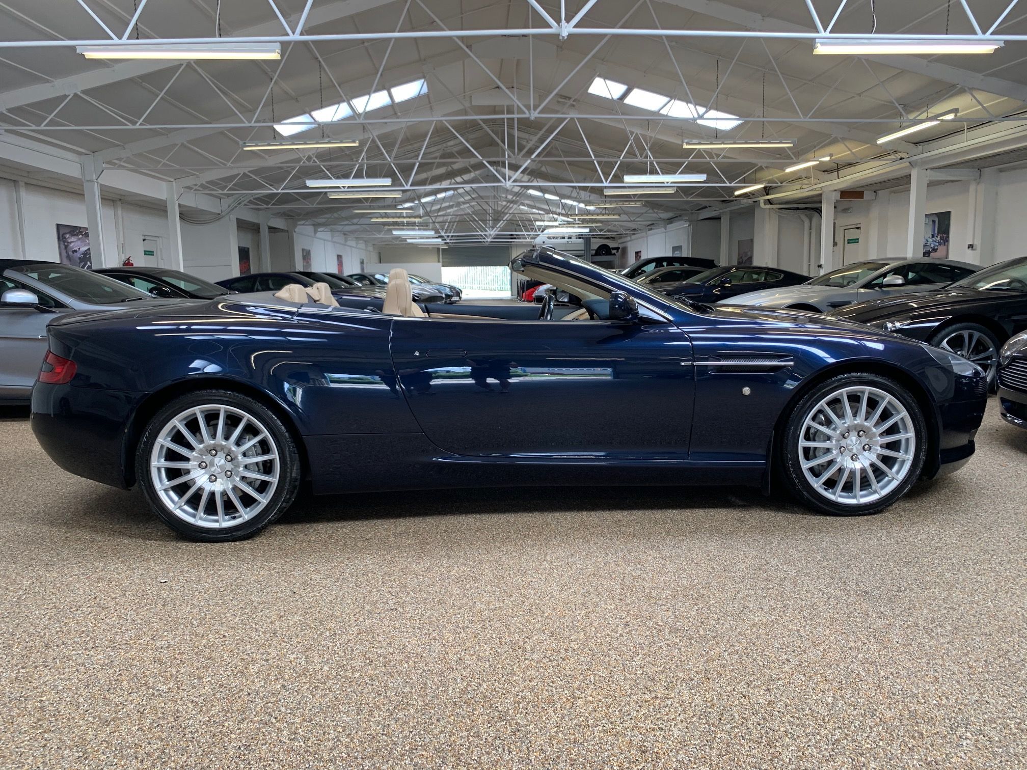 Aston Martin DB9 volante for sale