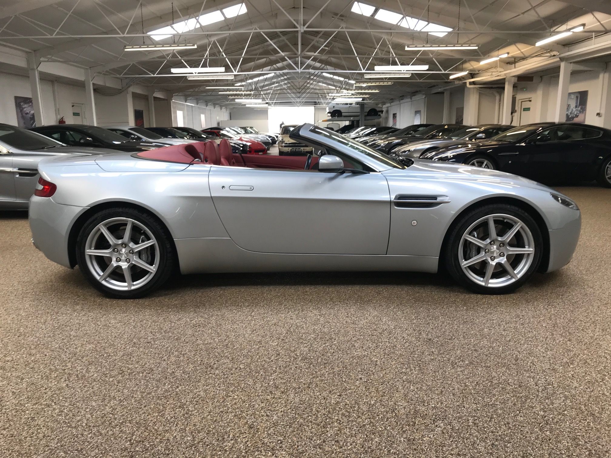 Used Aston Martin V8 Vantage Roadster for sale