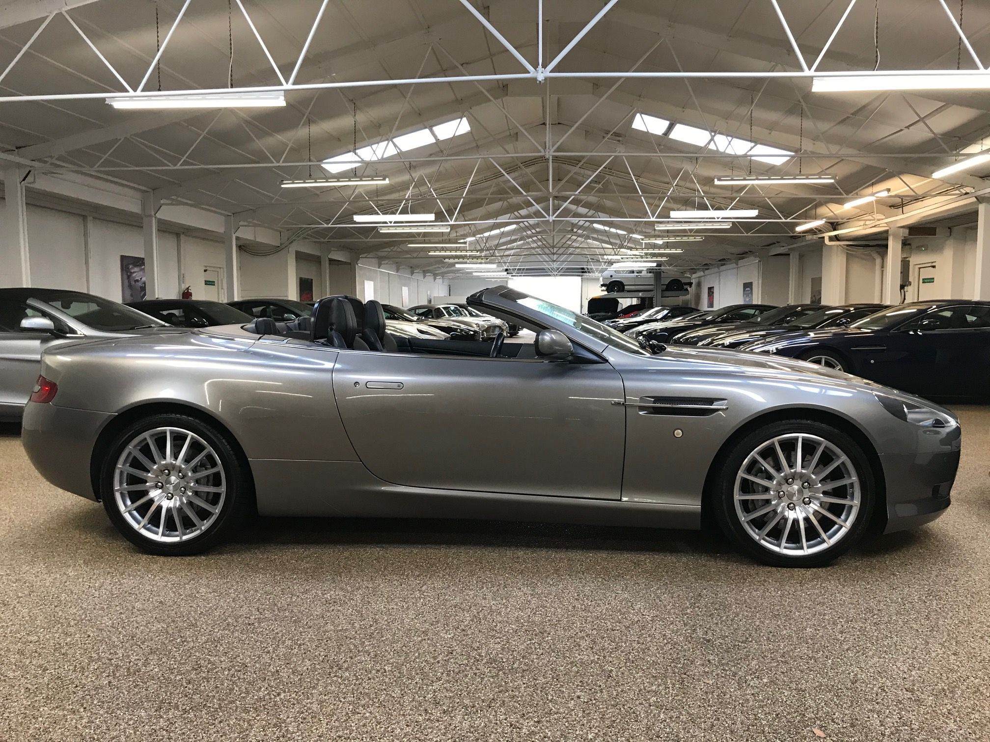 Used Aston Martin DB9 Volante for sale