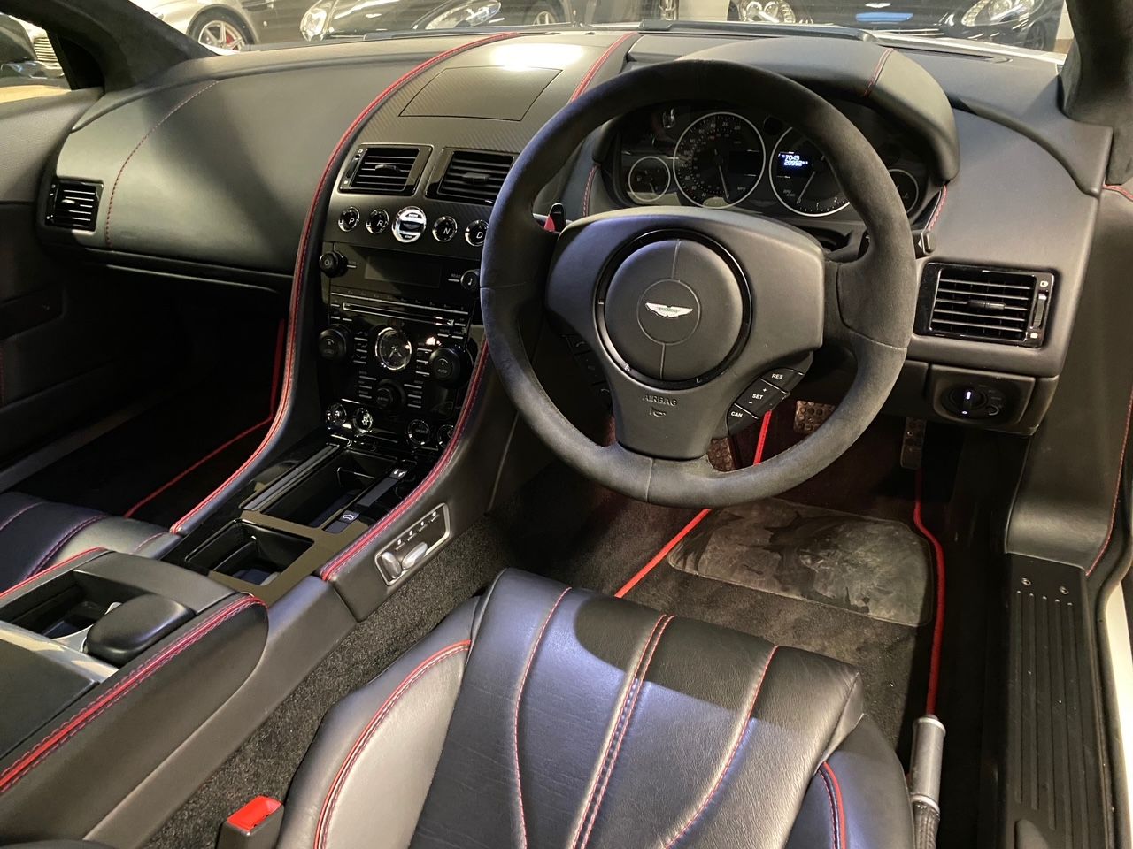 Used Aston Martin DB9 Carbon Edition