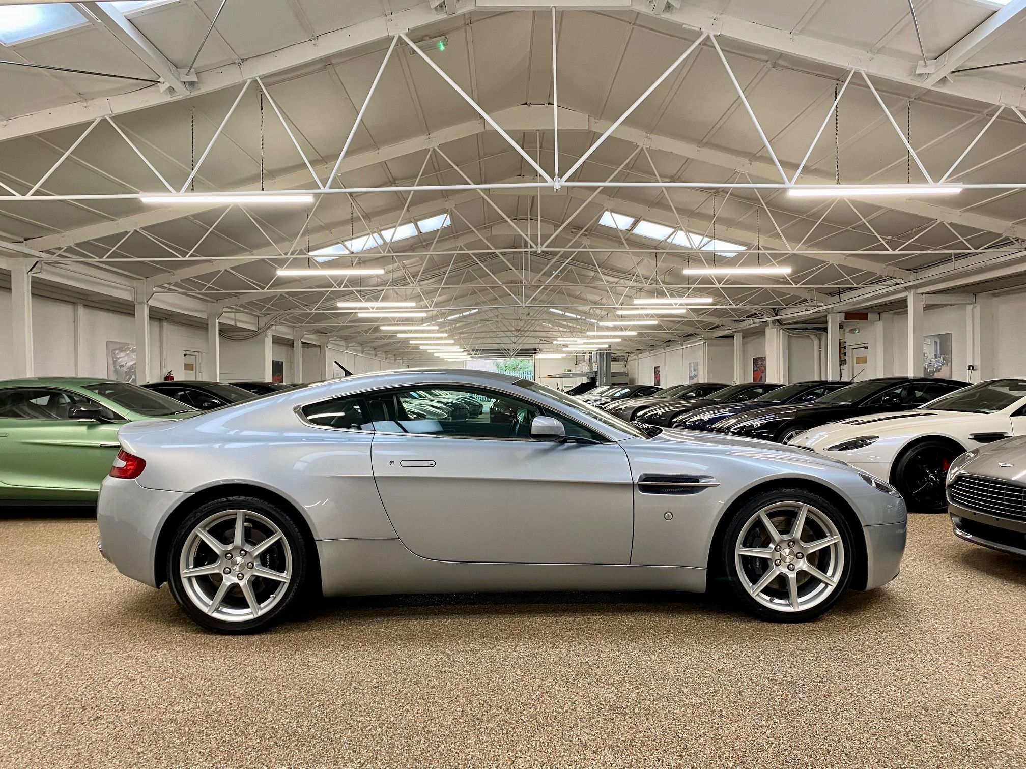 Used Aston Martin V8 Vantage for sale