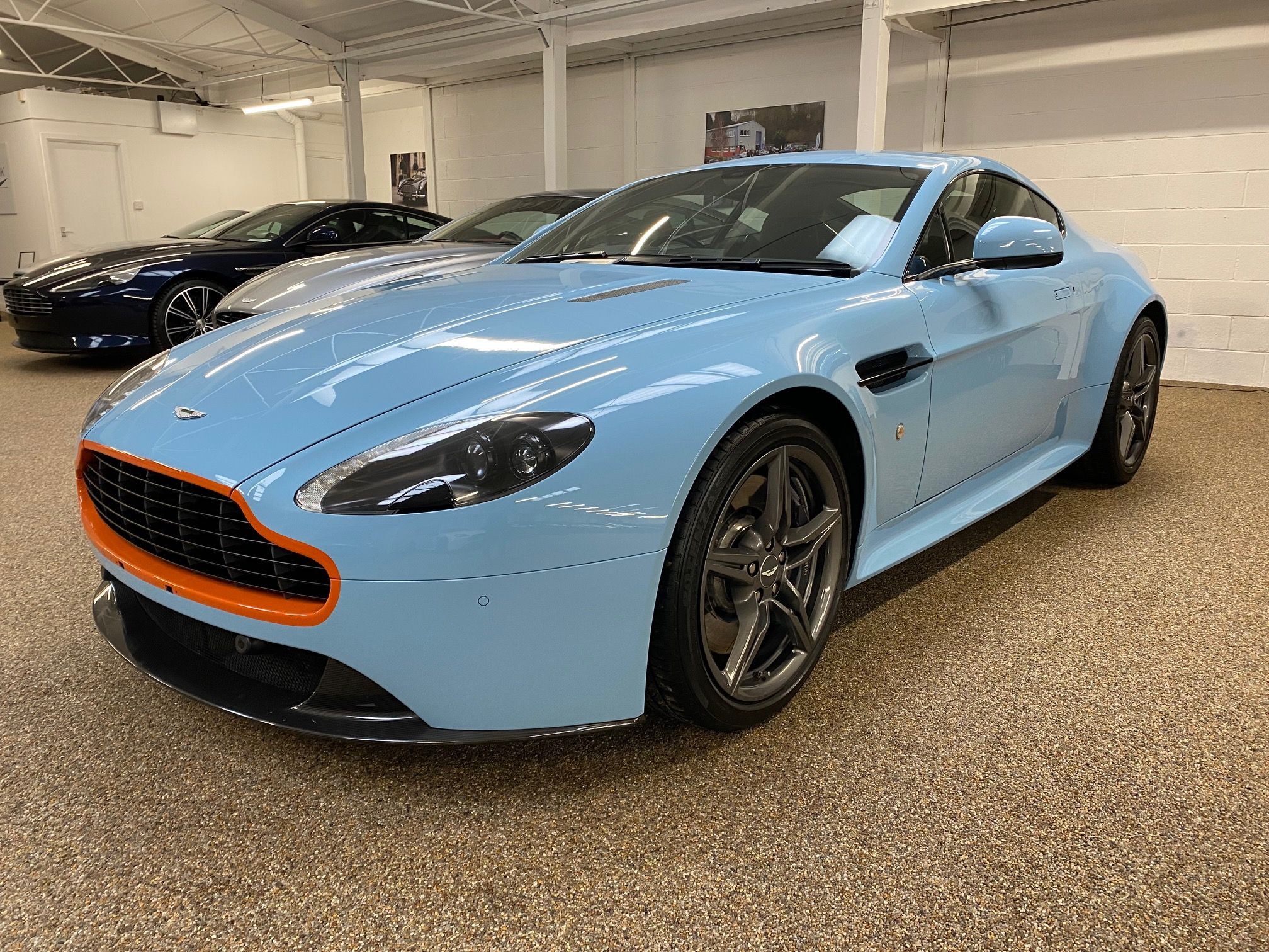 Used Aston Martin V8 Vantage S for sale